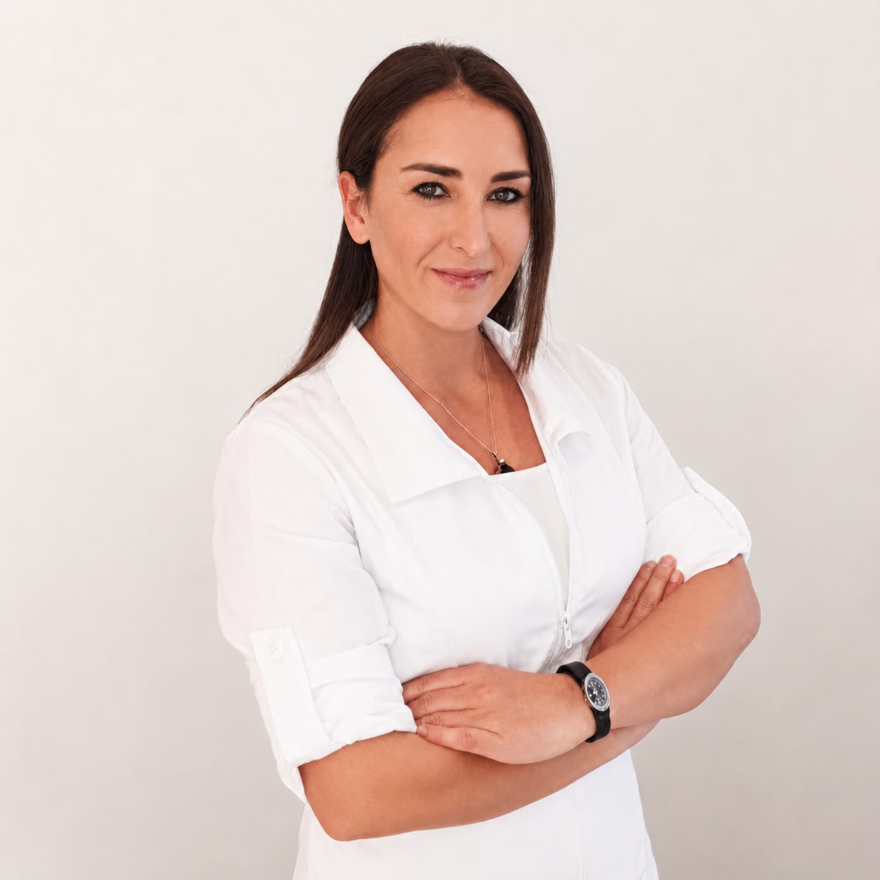 Canan Yener, Heilpraktikerin und Gründerin von CY Aesthetics